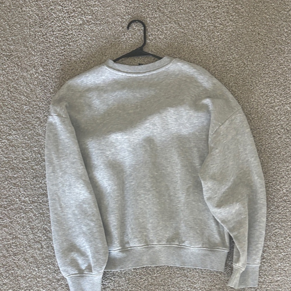 H&M women Gray crewneck - Picture 6 of 7